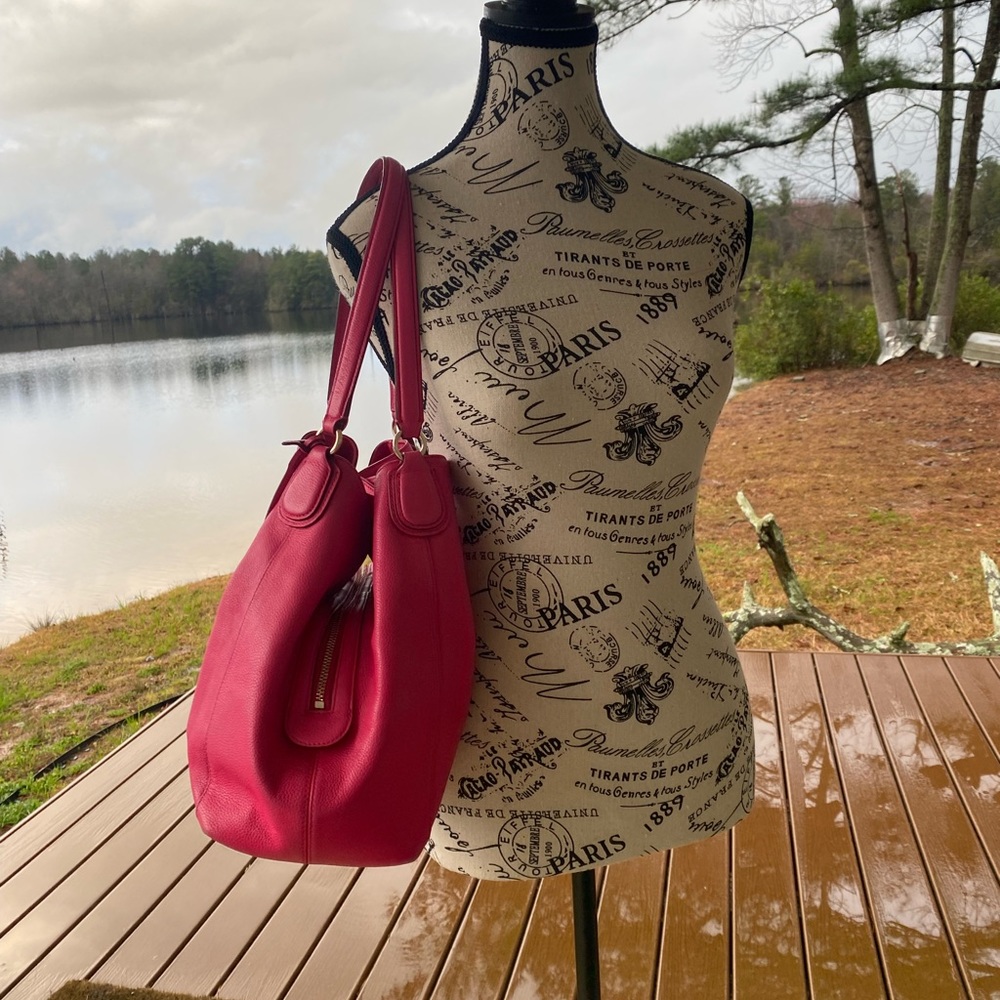 Coach Pink Purse, handbag, bag, 3 compartments, shoulder bag, comes with duster